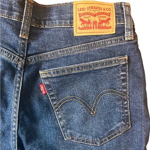 Levi’s Wedgie Straight leg jeans perfect condition